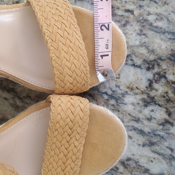 Platform Heels - Picture 5 of 11